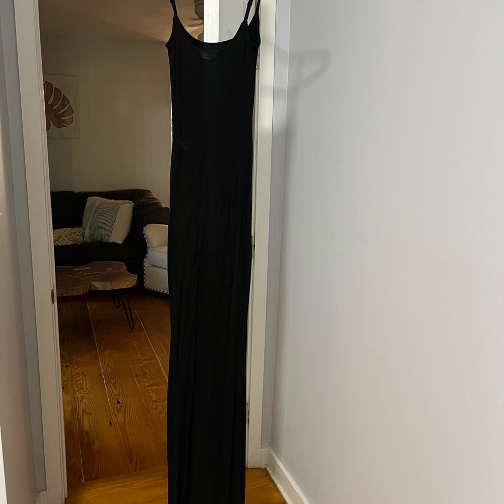 Skims Fits everybody dress size small
